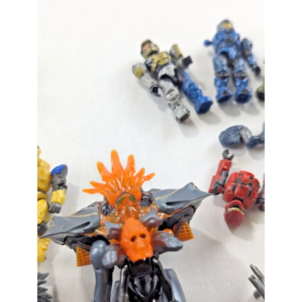 Promethean Knight Pelican Gunship HALO Mega Bloks Lot 54 Pieces MISSING ARM
